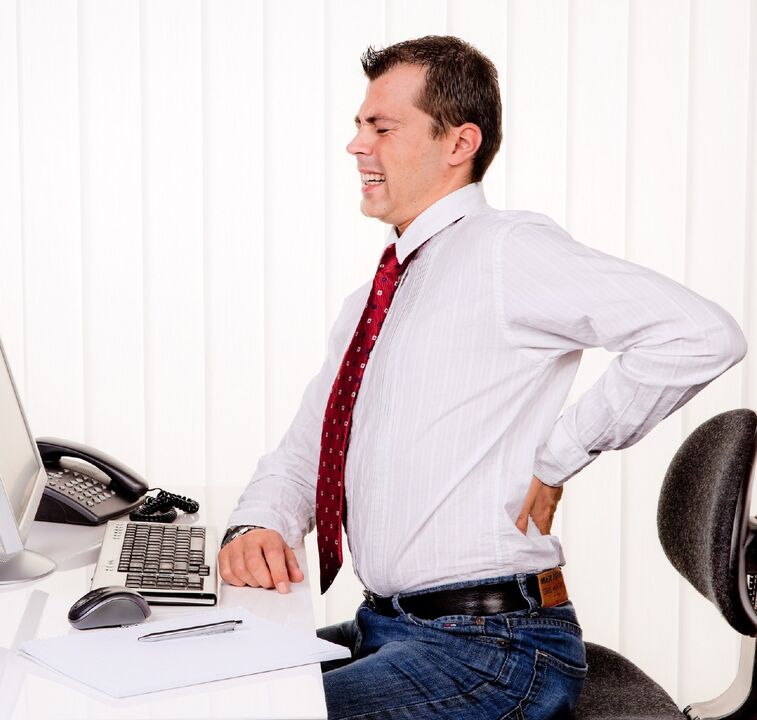 osteochondrozė ir nugaros skausmai sėdimo darbo metu
