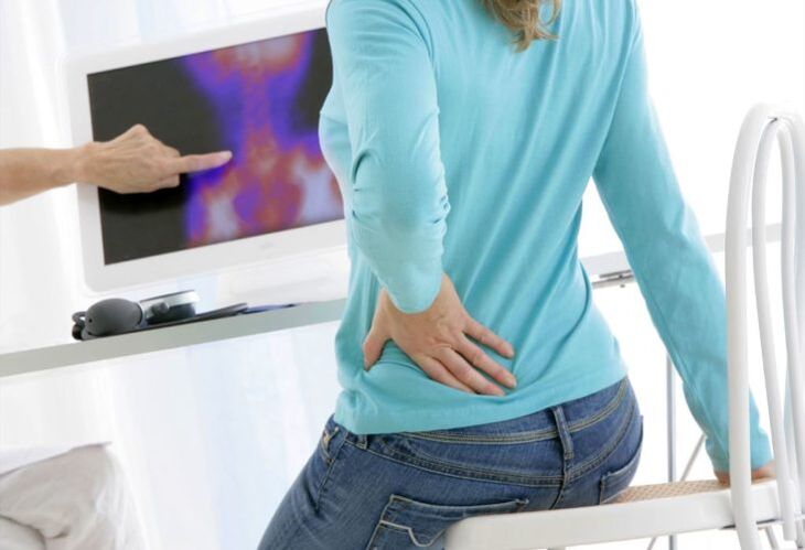 apatinės nugaros dalies osteochondrozė kaip pečių ašmenų skausmo priežastis